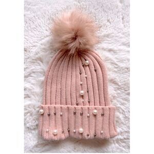 Adrienne Landau Chunky Rib Knit Beanie